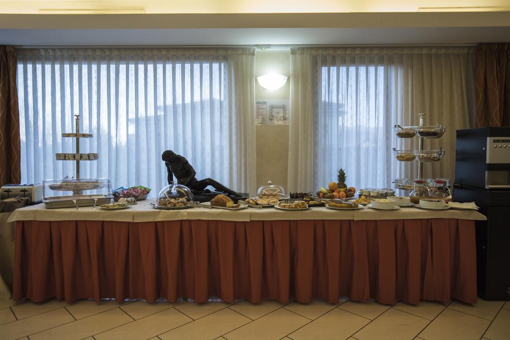 La Fonte Hotel Ome Buitenkant foto