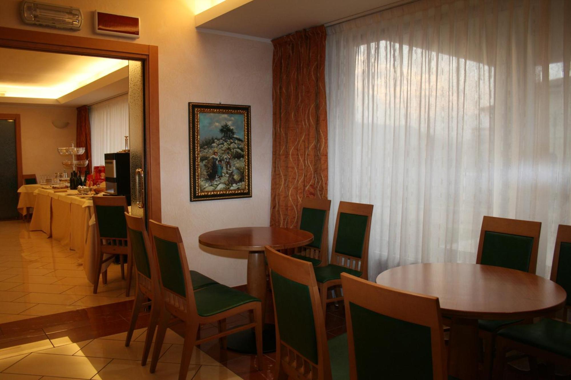 La Fonte Hotel Ome Buitenkant foto