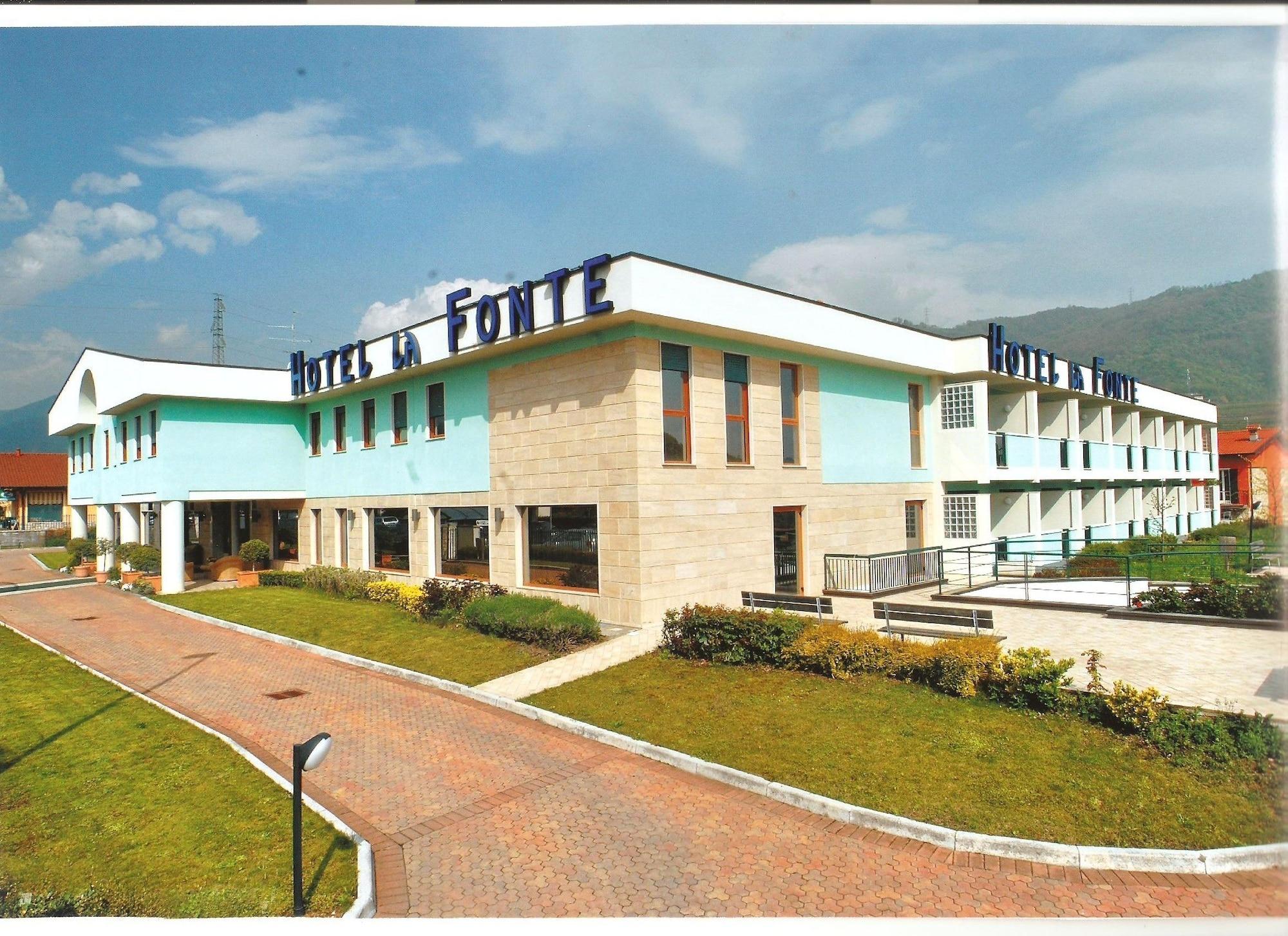 La Fonte Hotel Ome Buitenkant foto